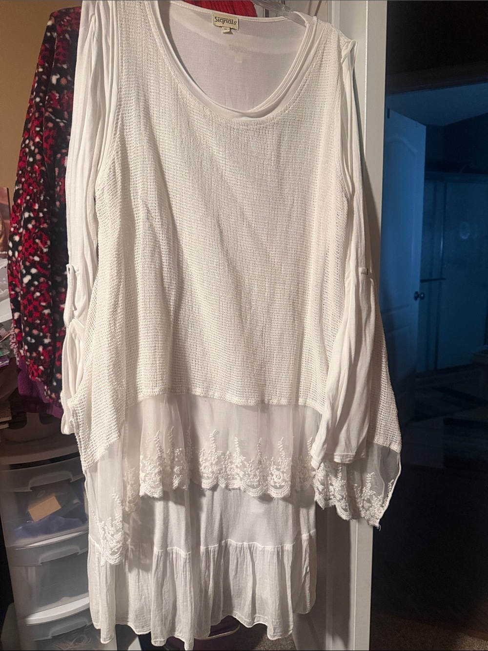 Gorgeous white dress by Signals (1X) - EUC!